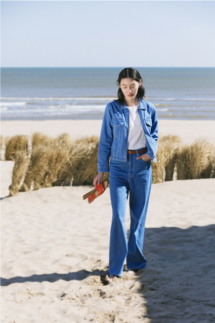 Woman Styled in Made in Japan Denim Outfits and Walking on the Beach - Levi's Hong Kong